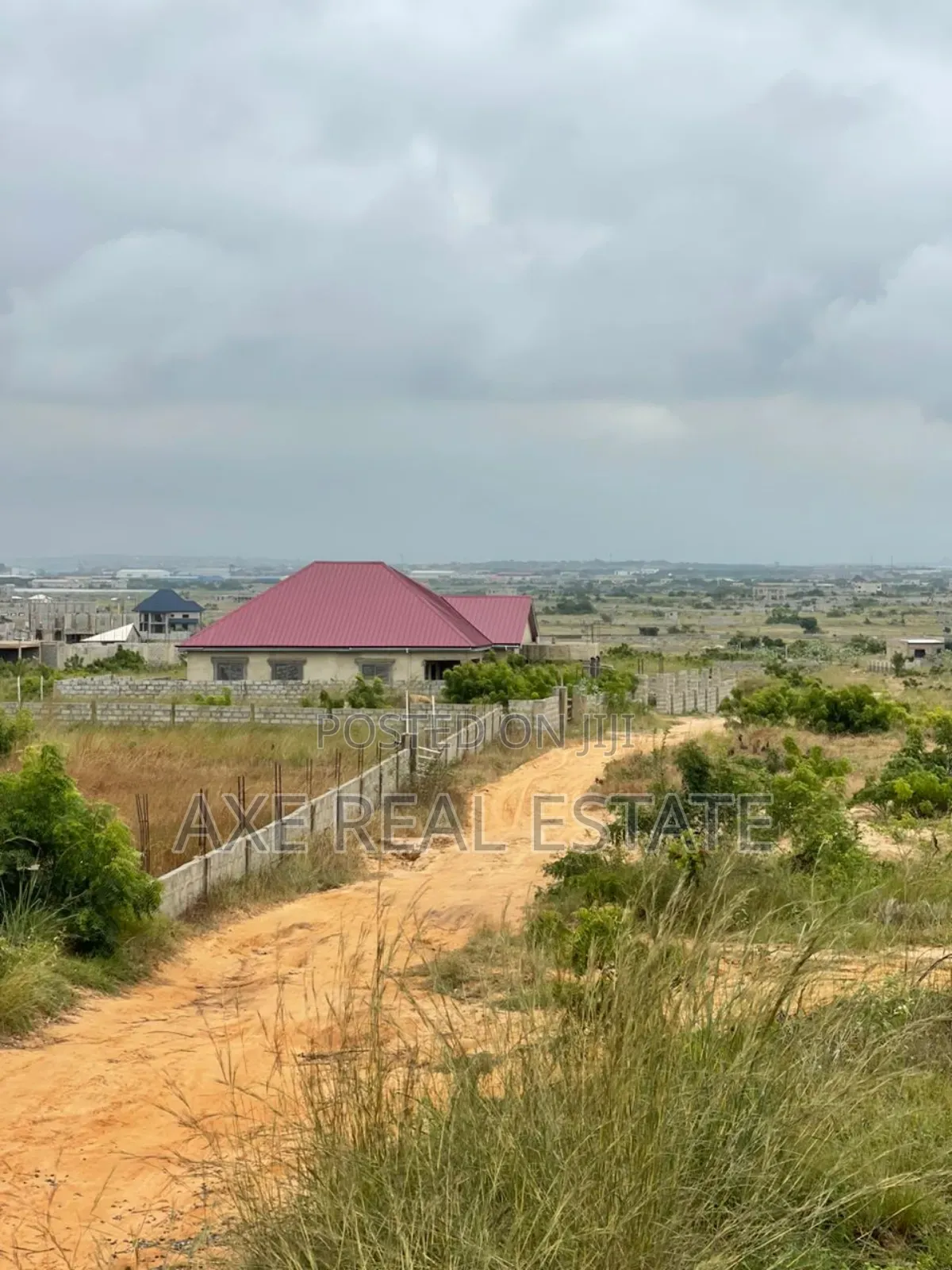 Hot CAKE Discount on Titled Plots at Tema Community 25