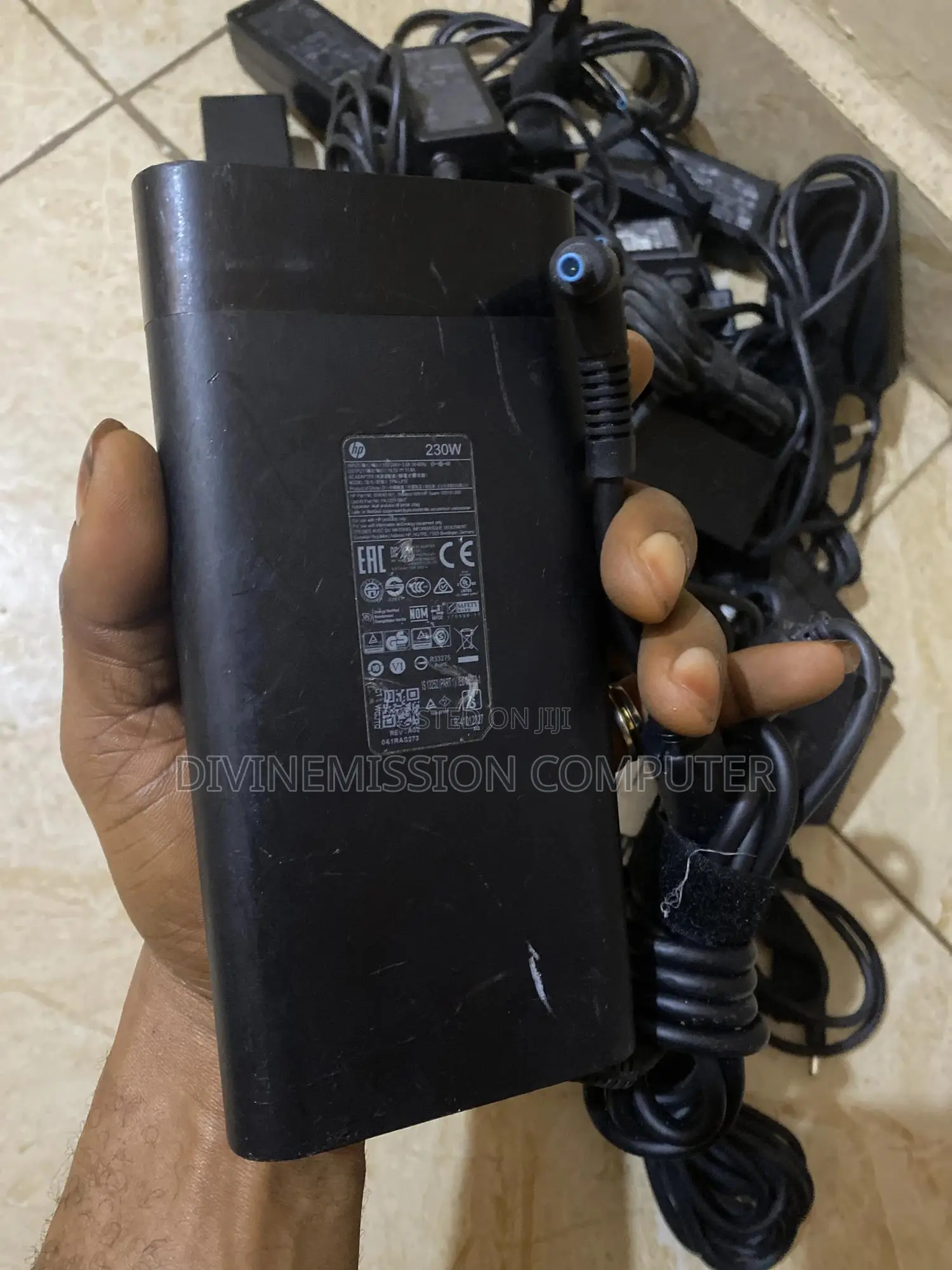 Hp Blue Pin Uk  Used Charger/Adapter 19.5v=11.8A, 230w