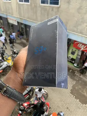 New Samsung Galaxy S9 Plus 64 GB Black