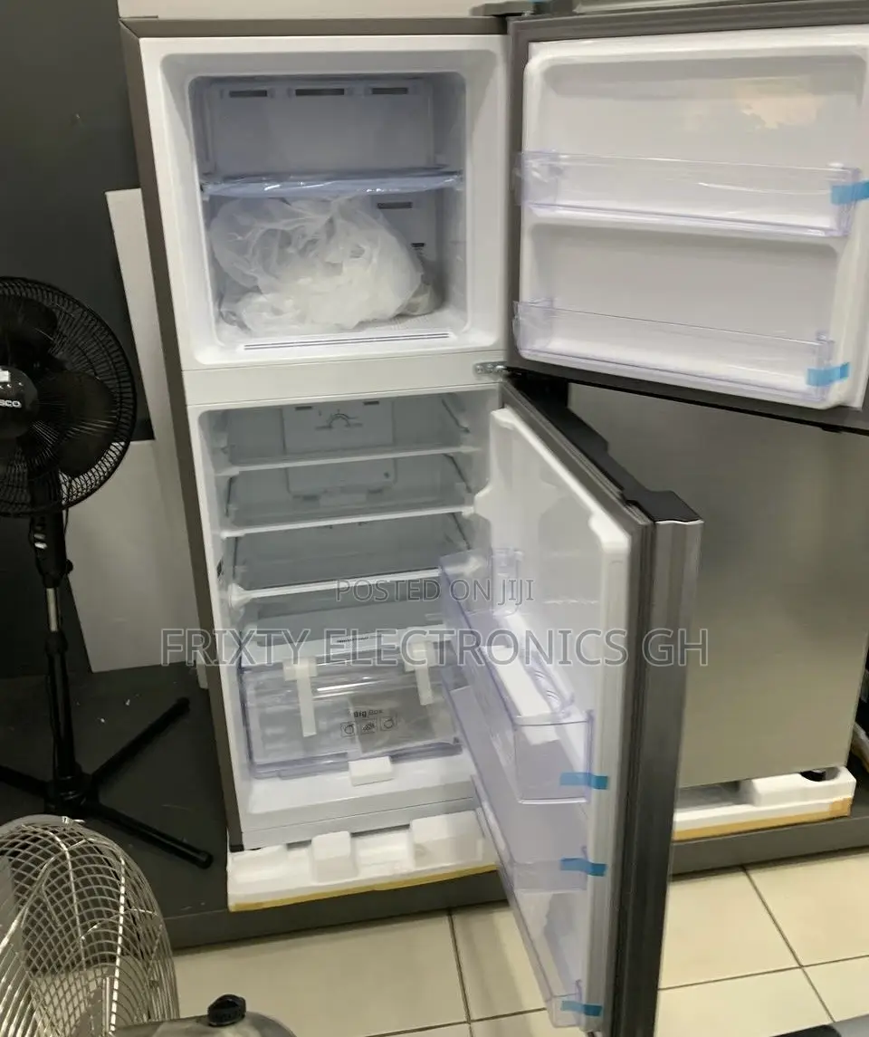Newest Samsung Fridge 260 LTR Top Mount Freezer No Frost in Accra