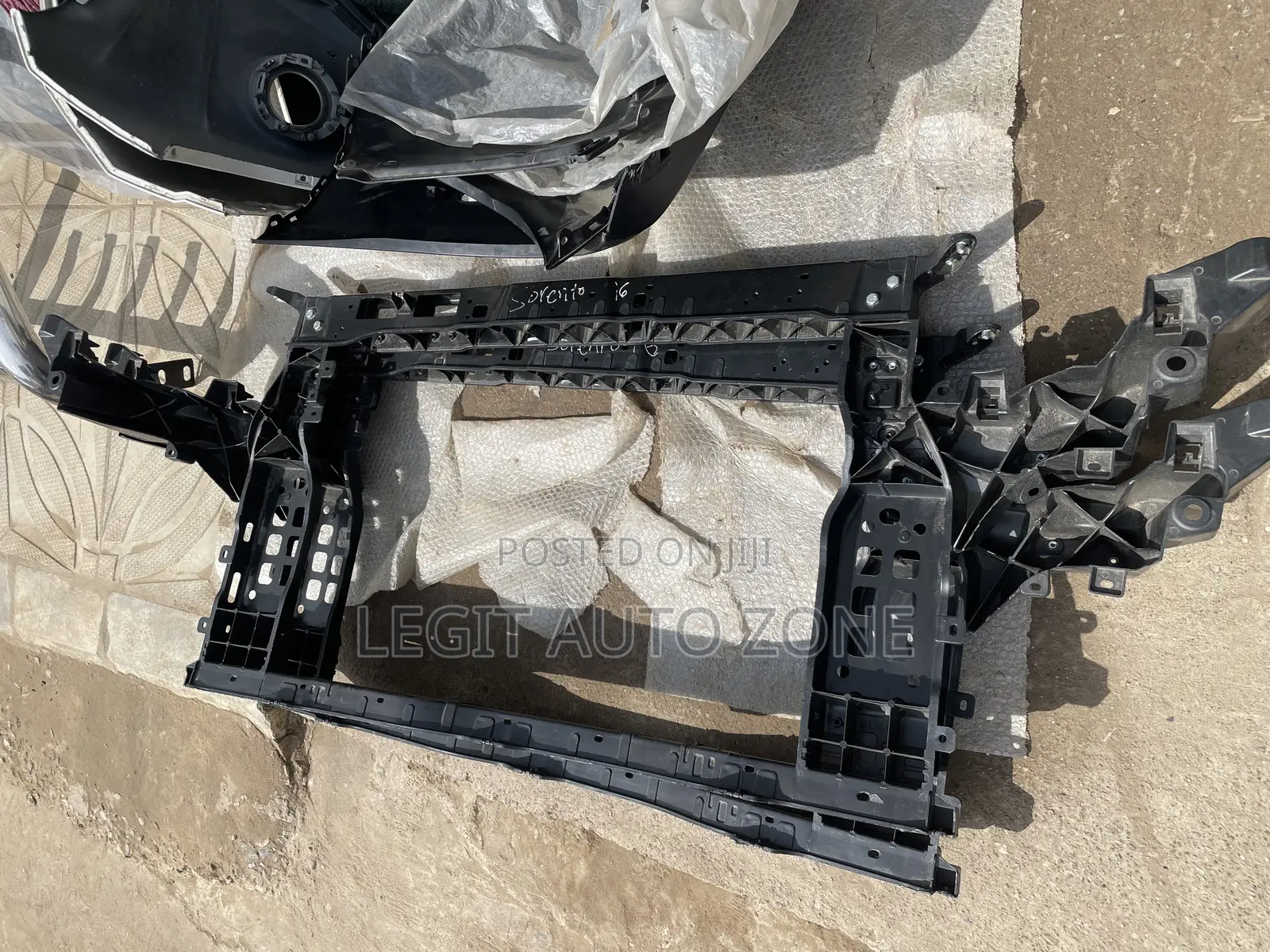 Kia Sorento 2016,2017 Radiator Support