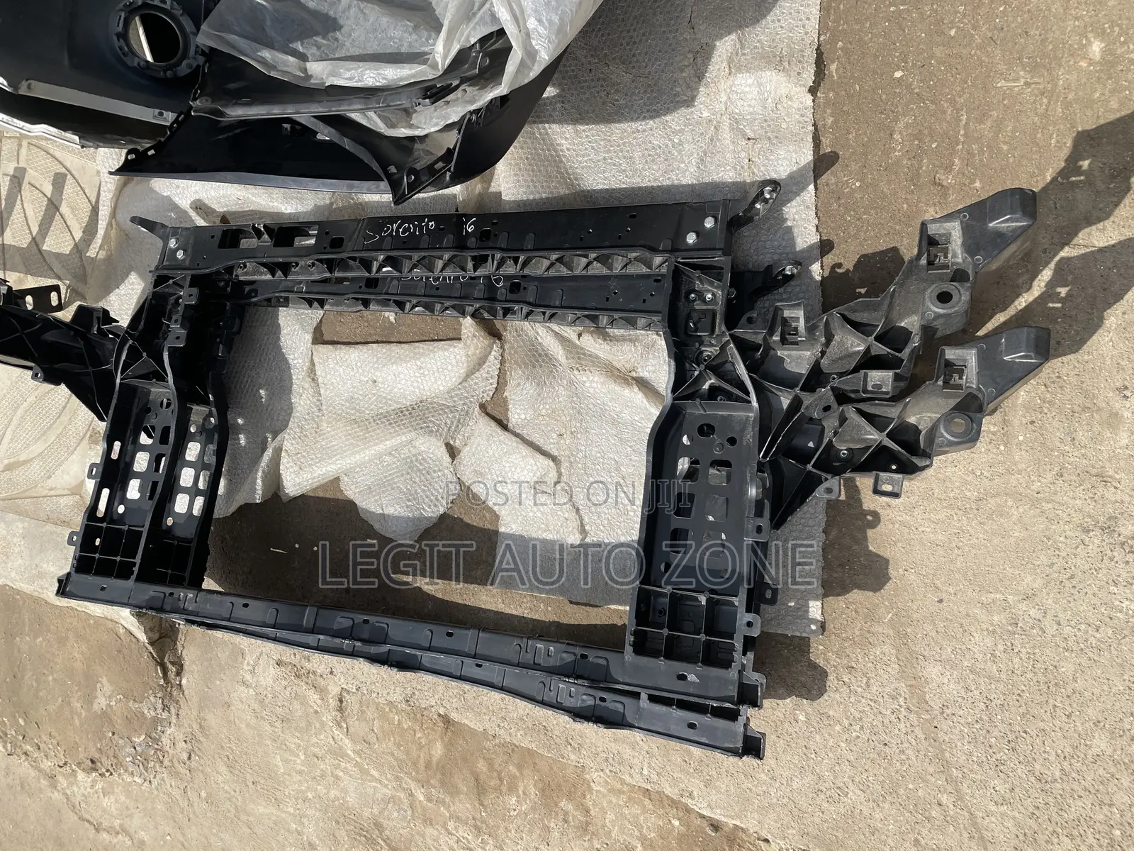 Kia Sorento 2016,2017 Radiator Support