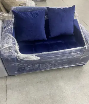 Couches/ Sofa 2in1