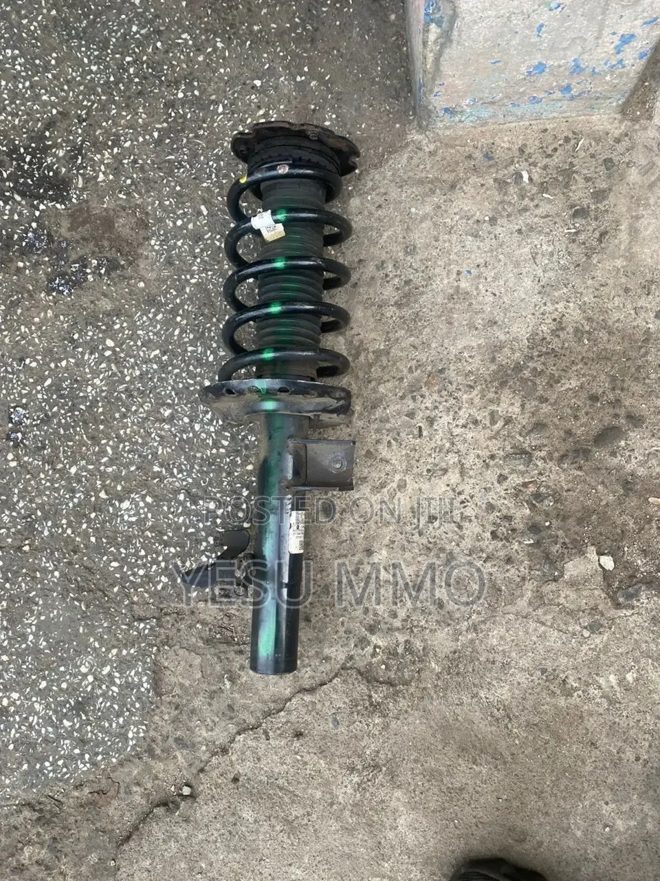 Range Rover Sports Back Shock Absorbers