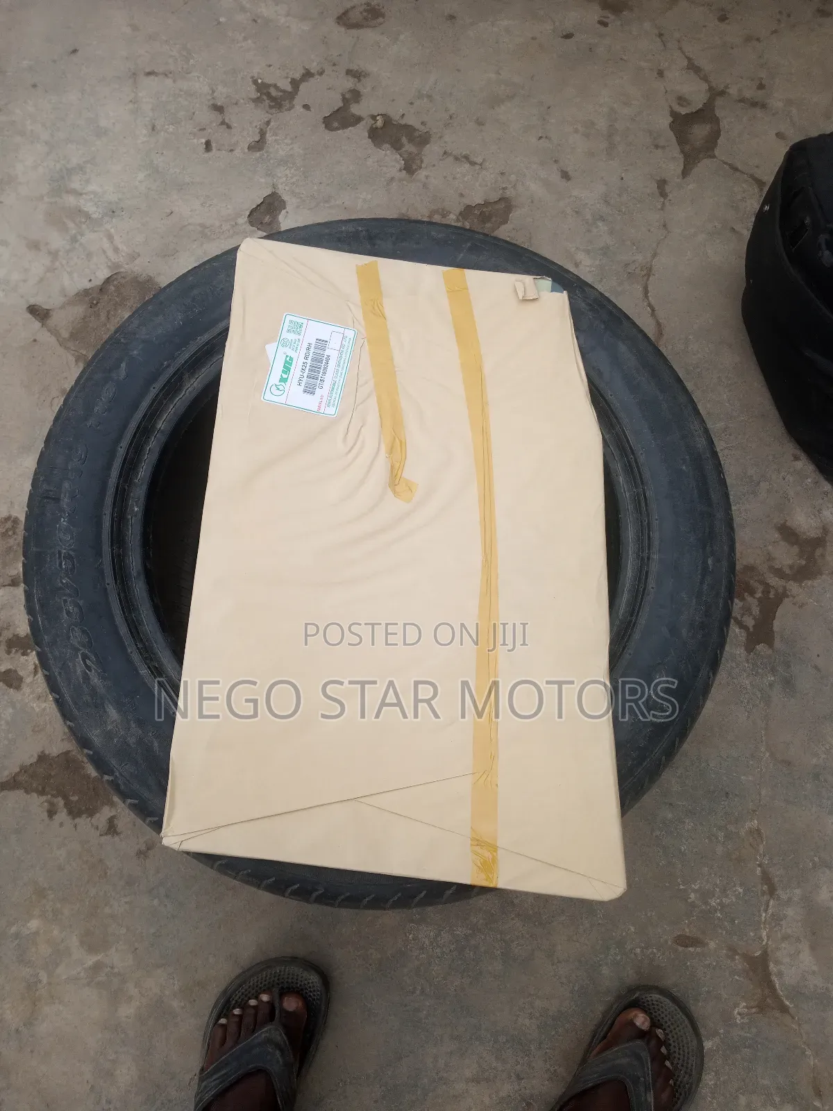 Hyundai Creta 2015 Door Glass