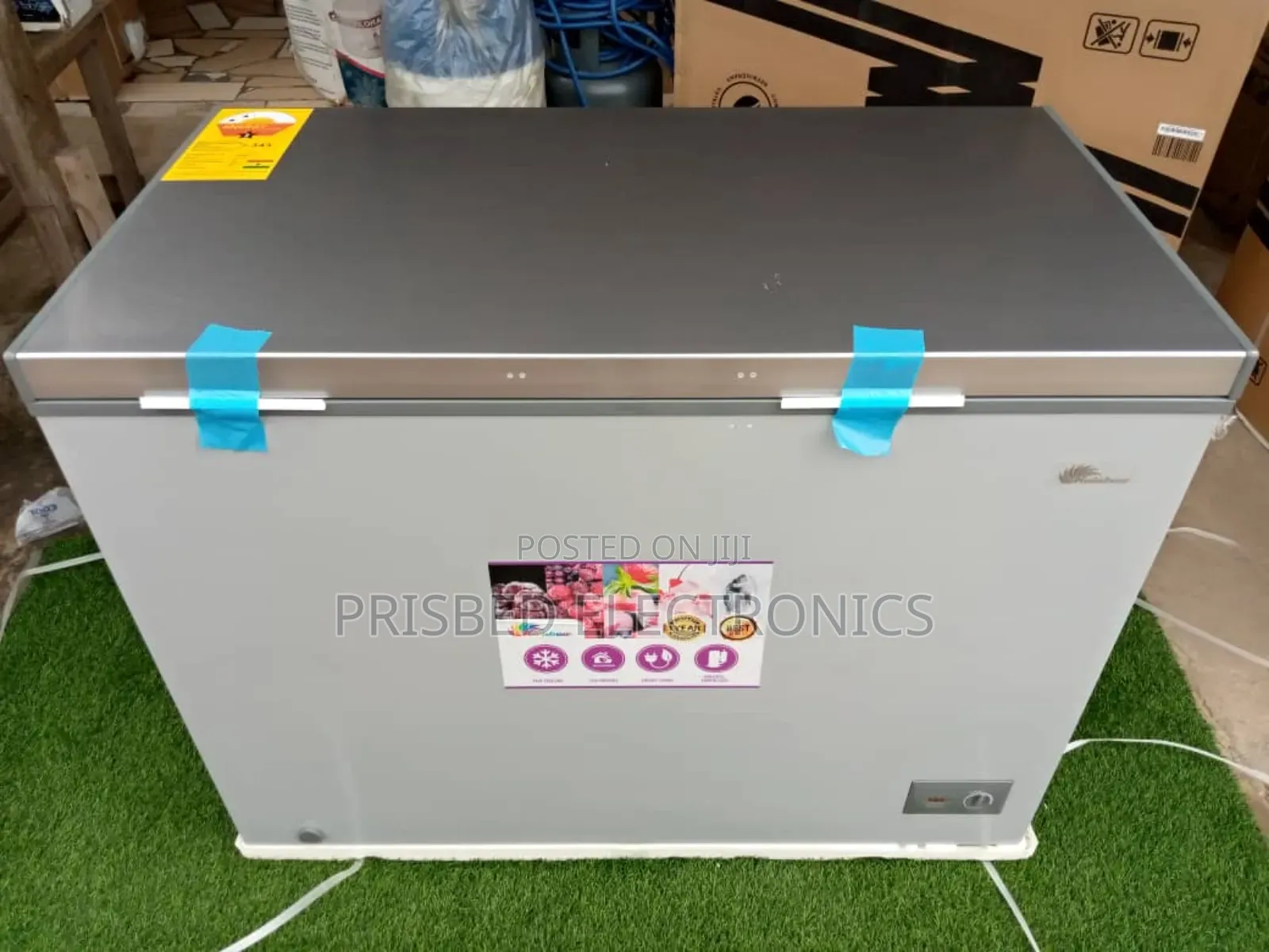 **Rainbow Chest Freezer 290 Litres in Achimota Kitchen Appliances