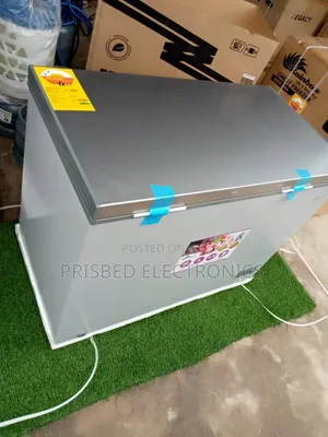 **Rainbow Chest Freezer 290 Litres