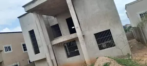 6bdrm Duplex in Kwadaso Edwenase, Kumasi Metropolitan for sale