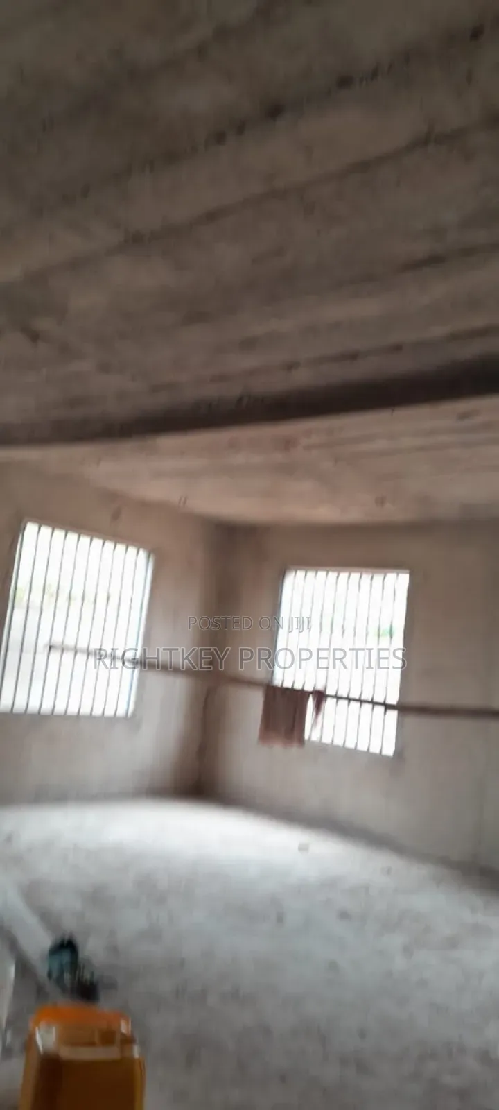 6bdrm Duplex in Kwadaso Edwenase, Kumasi Metropolitan for sale