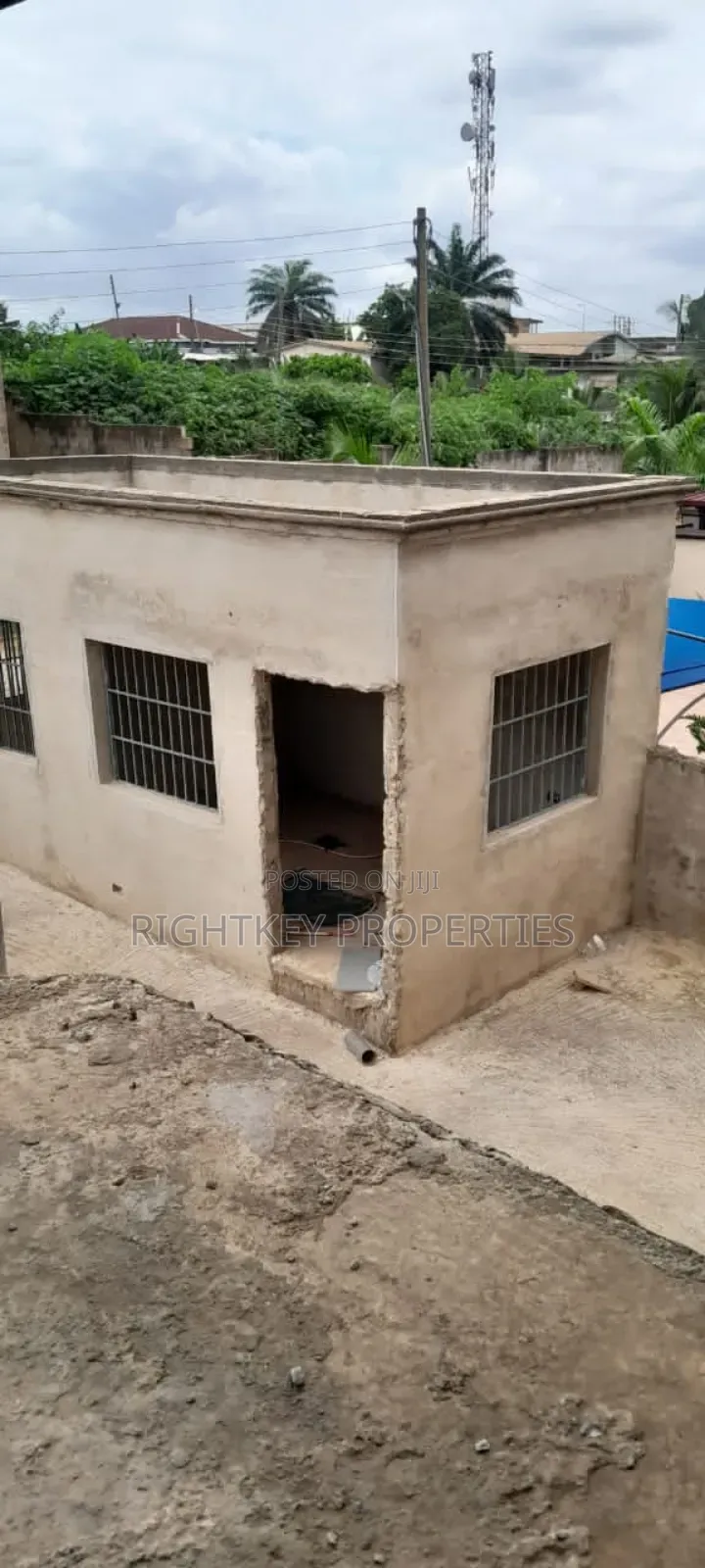 6bdrm Duplex in Kwadaso Edwenase, Kumasi Metropolitan for sale