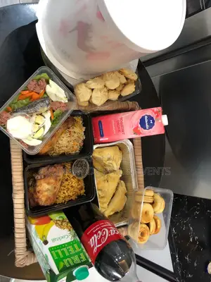 Cake With Lunch Basket