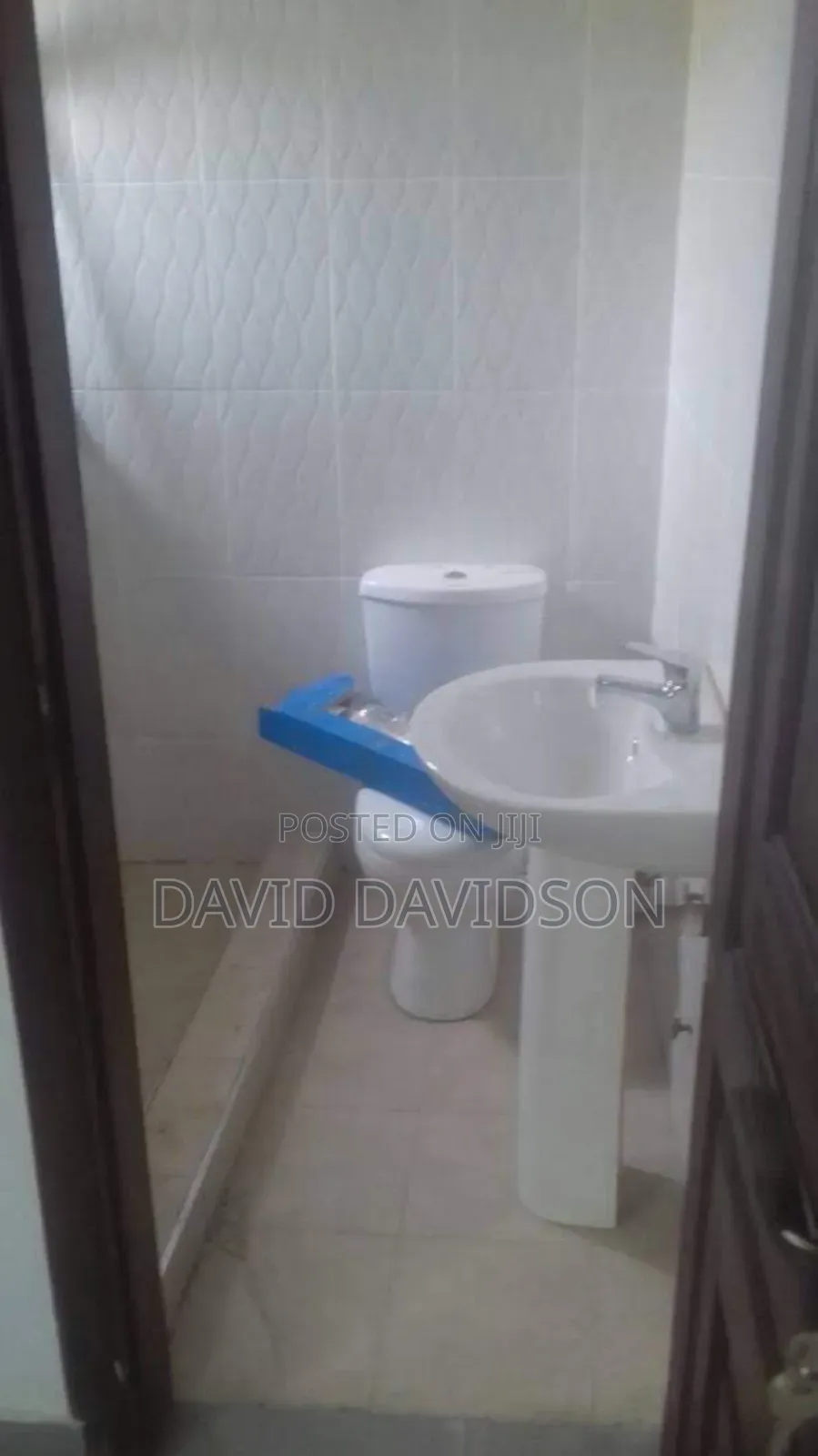 3bdrm House in 3 Bedroom Newly, Tema Metropolitan for sale