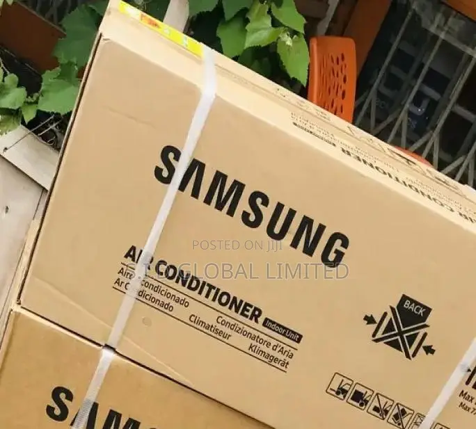 Awesome SAMSUNG-1.5HP-R410-SPLIT-AC-AR12TRHGAWK/GA