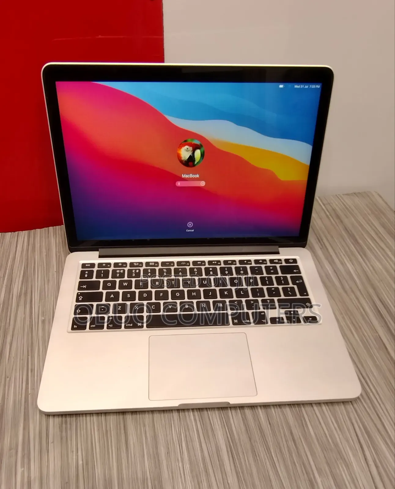 Laptop Apple MacBook Pro 8GB Intel Core i5 SSD 256GB