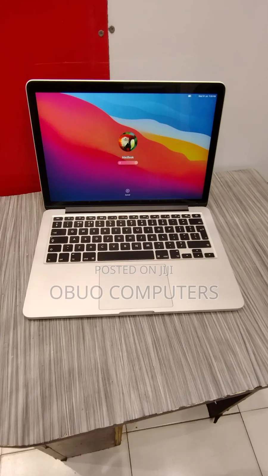 Laptop Apple MacBook Pro 8GB Intel Core i5 SSD 256GB