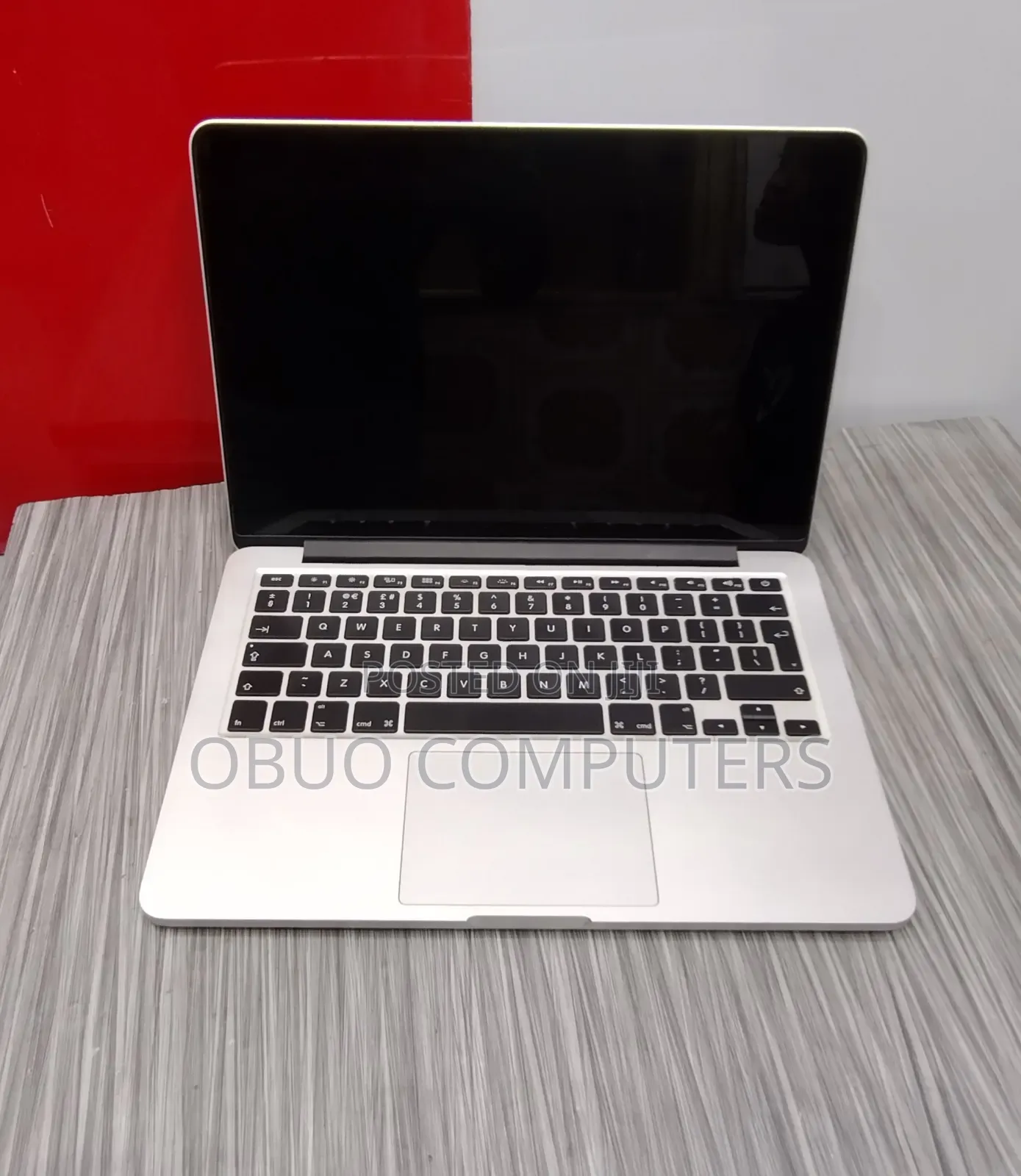 Laptop Apple MacBook Pro 8GB Intel Core i5 SSD 256GB
