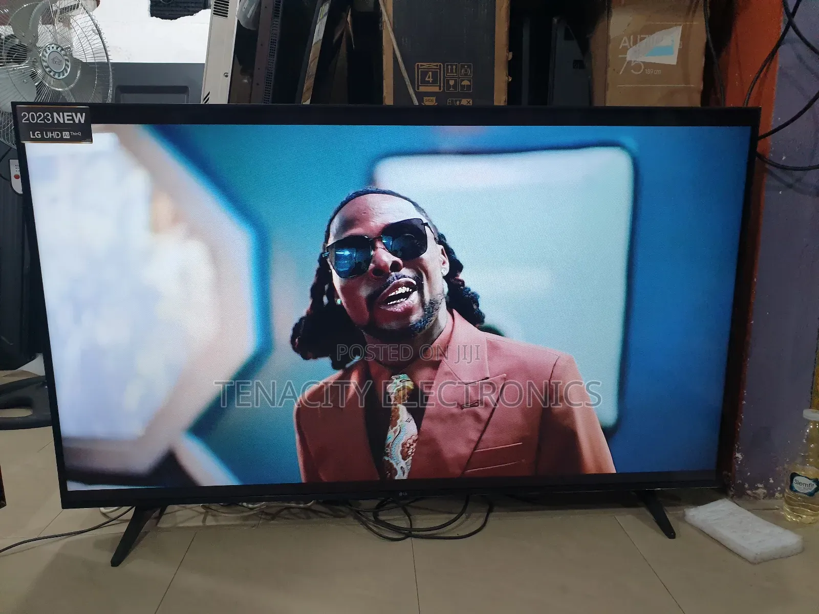 2023/Lg 55"Uhd HDR Edgeless Smart Tv