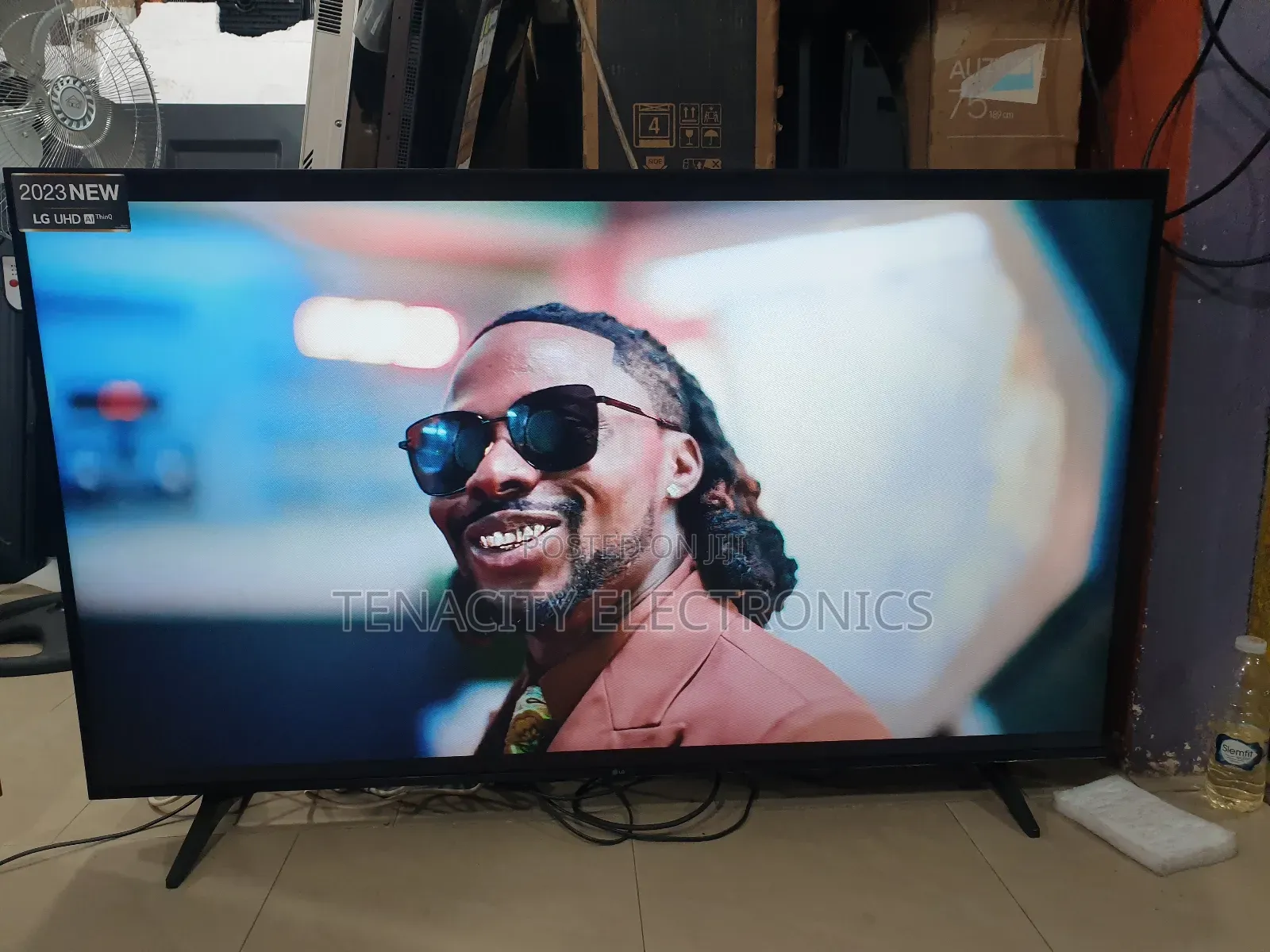 2023/Lg 55"Uhd HDR Edgeless Smart Tv