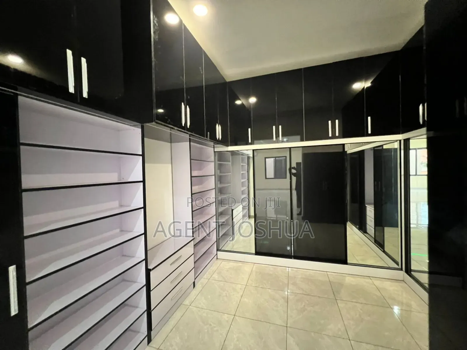 4bdrm House in Manet Junction, Airport Residential Area for sale