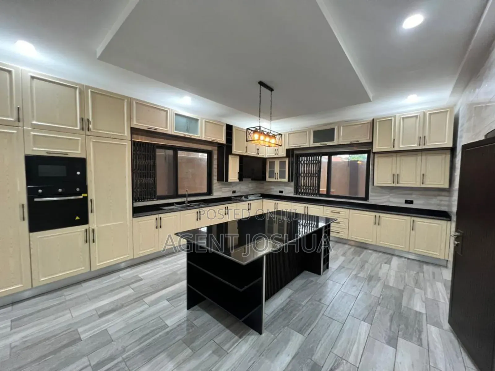 4bdrm House in Manet Junction, Airport Residential Area for sale