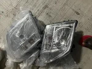 Navara Headlights