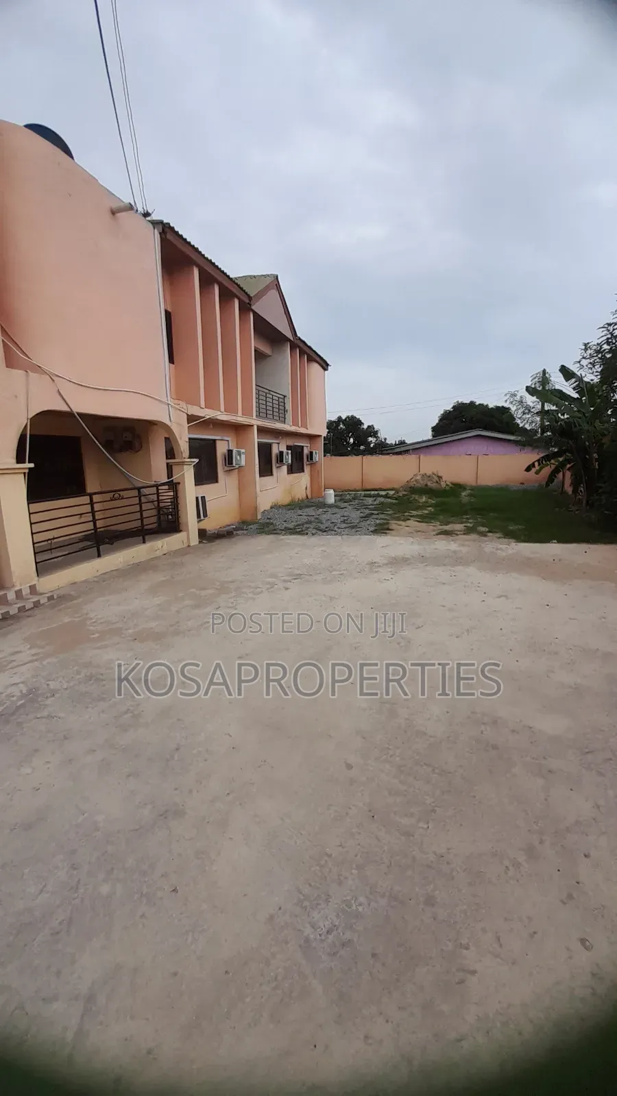 4bdrm Apartment in Labadi Palm Wine for rent