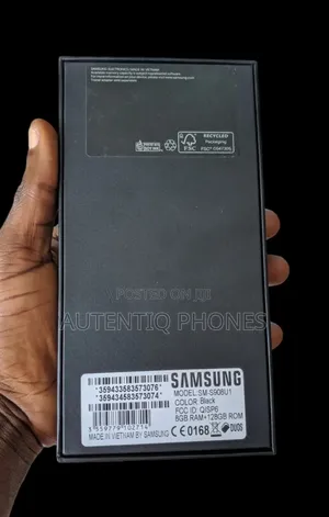 New Samsung Galaxy S22 Ultra 128 GB Black
