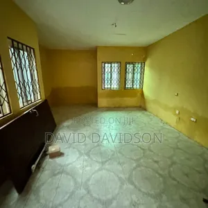 3bdrm House in 3 Bedroom Self, Tema Metropolitan for rent