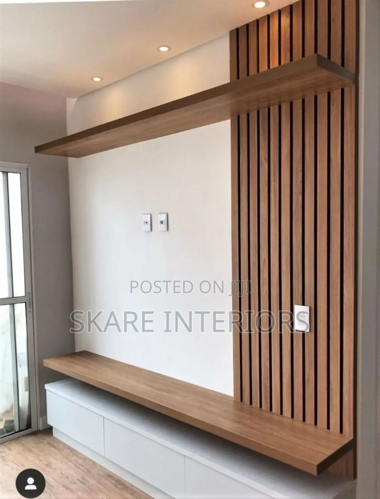 Tv Unit (Laminated)