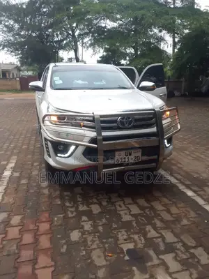 Pick Up Trucks- For Rent