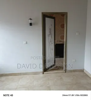 5bdrm House in 5 Bedroom Self, Tema Metropolitan for rent