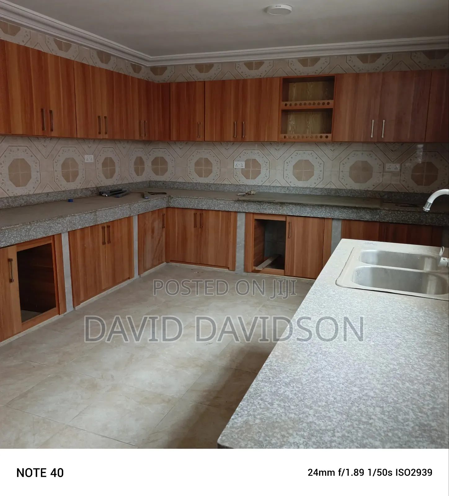 5bdrm House in 5 Bedroom Self, Tema Metropolitan for rent