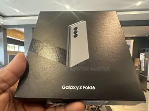 New Samsung Galaxy Fold 512 GB Silver