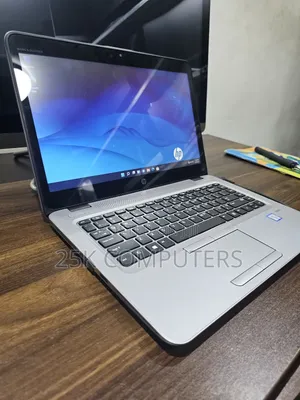 Laptop HP EliteBook 820 G3 8GB Intel Core I5 SSD 256GB
