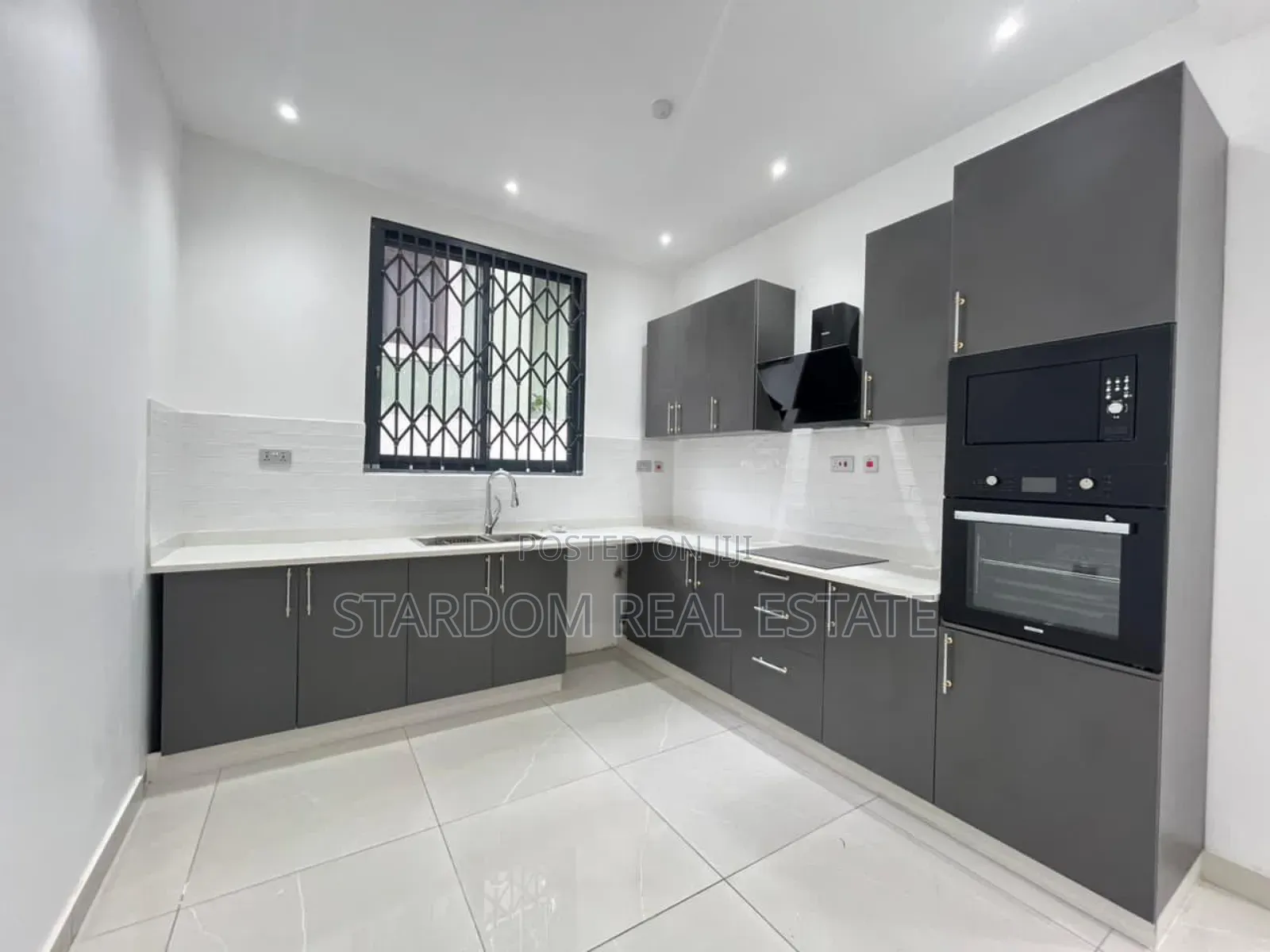 2bdrm Apartment in East Legon for rent