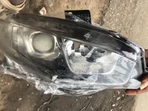 Honda Civic 2016-2020 Headlight