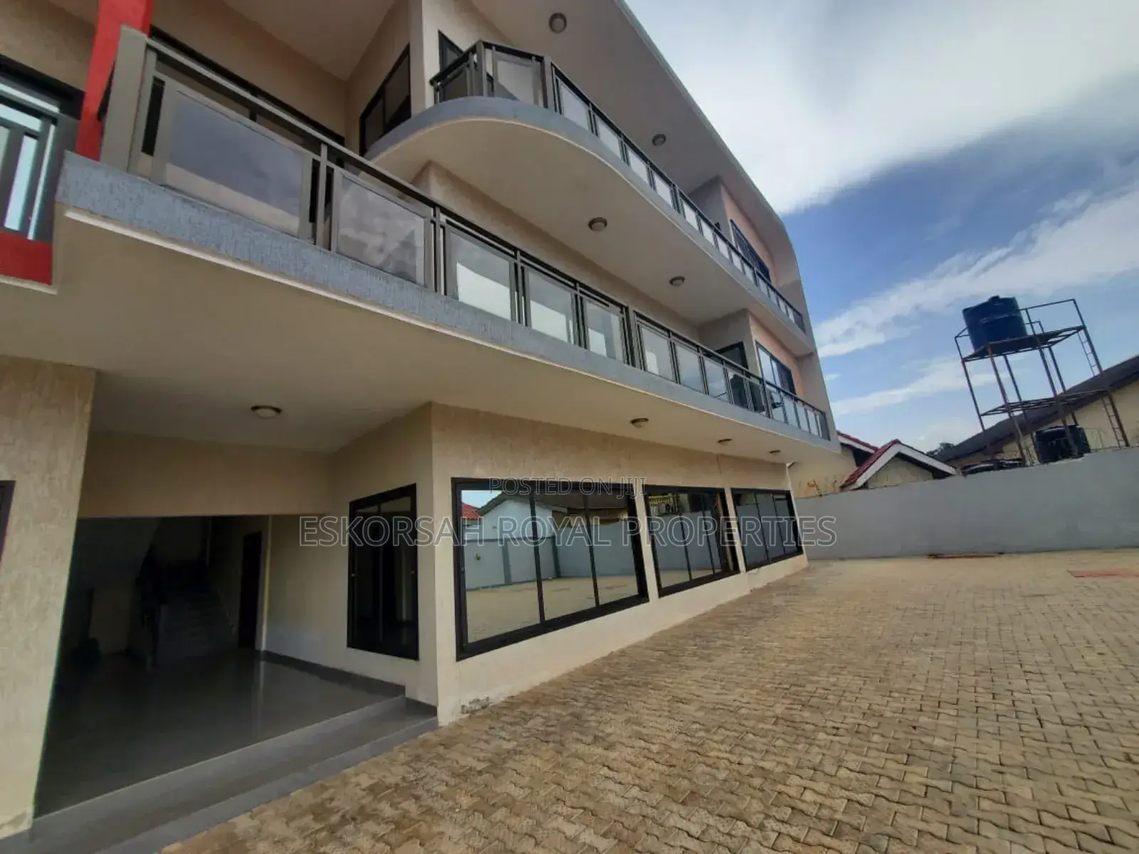 Furnished 2bdrm Apartment in Adjiringanor, East Legon for rent