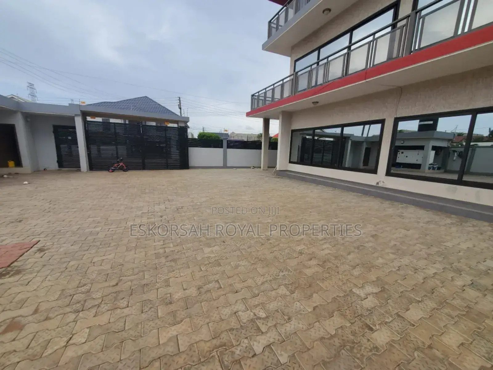 Furnished 2bdrm Apartment in Adjiringanor, East Legon for rent