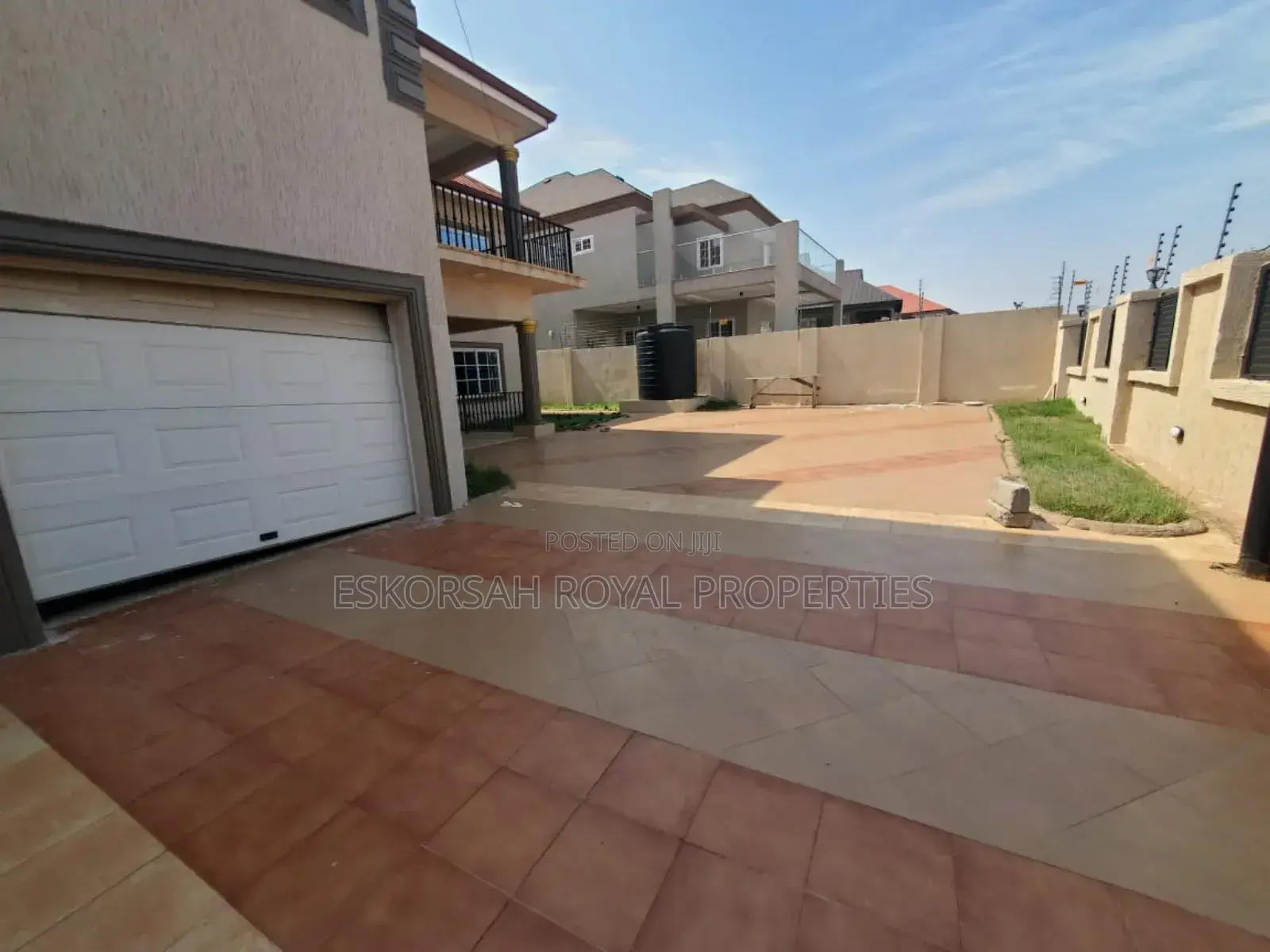5bdrm House in East Legon, Adjiriganor for rent