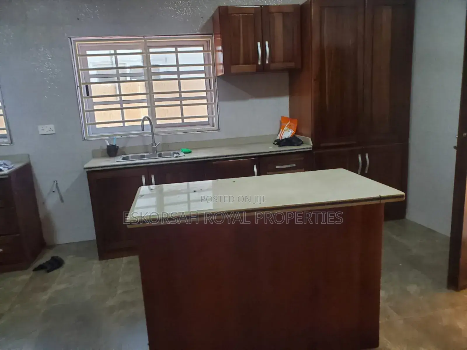 5bdrm House in East Legon, Adjiriganor for rent