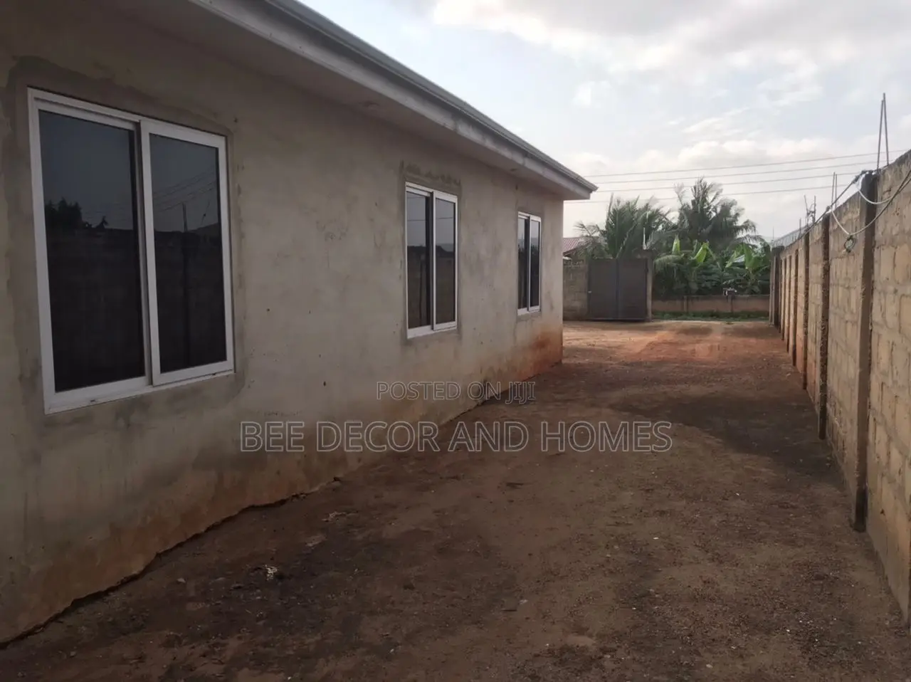 5bdrm House in Bee Decor & Homes, Agbogba for sale