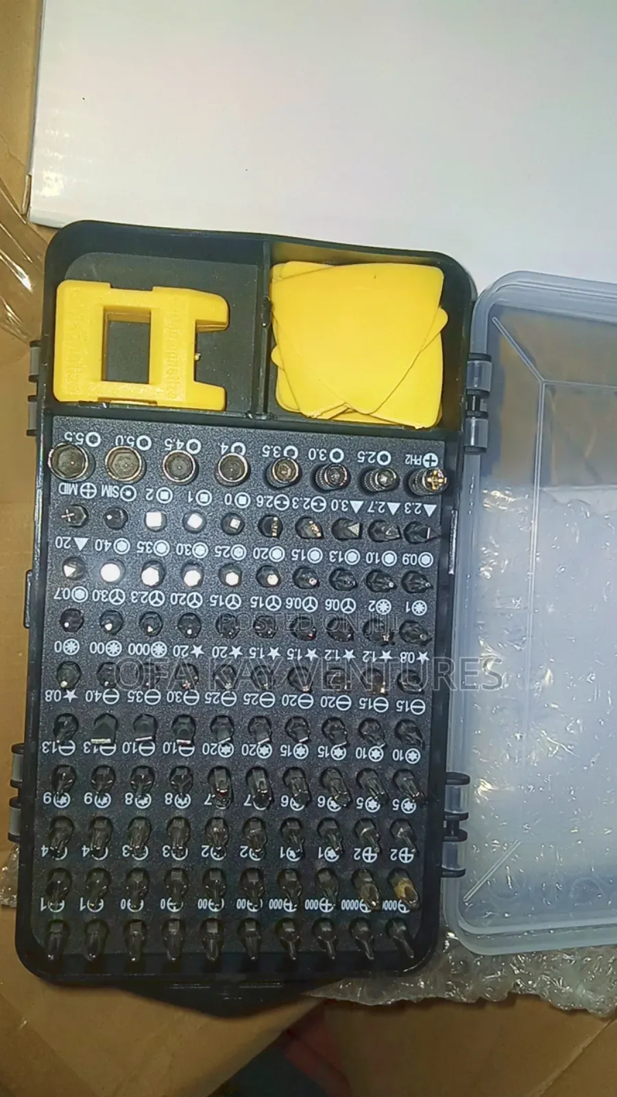 117 and 1 Screwdriver Set Andbits Multifunction Repair Tools