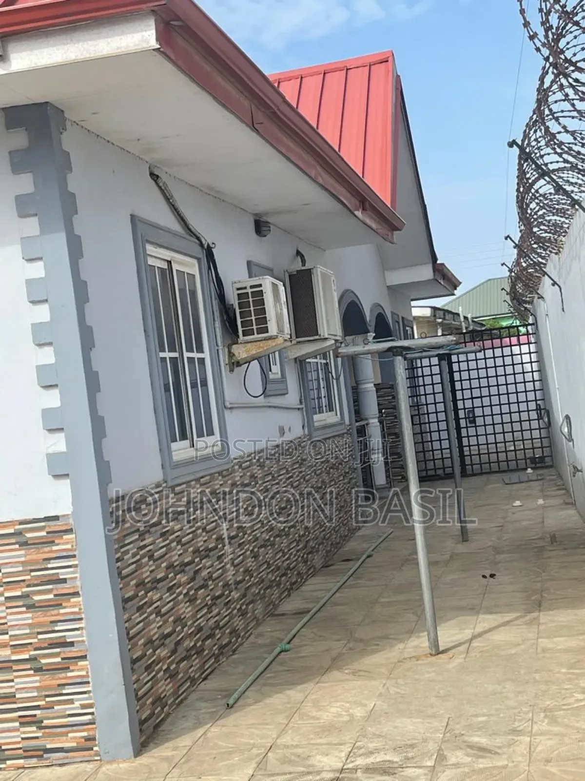 Furnished 5bdrm Bungalow in Galilea Market for sale