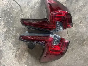 Honda CR-V 2020 Taillight Available