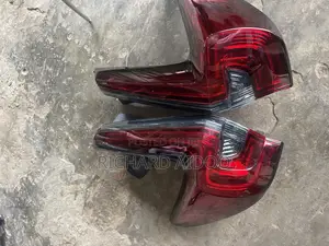 Honda CR-V 2020 Taillight Available