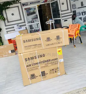 Sleek Samsung 2.5hp R410 Electric Air Conditioner.