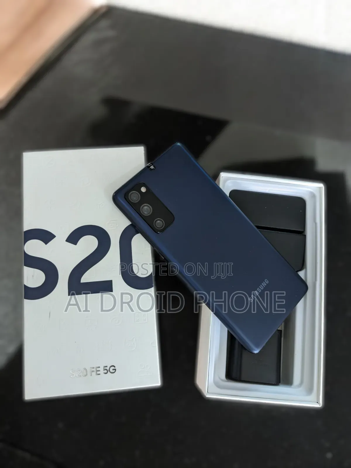 New Samsung Galaxy S20 FE 128 GB Blue