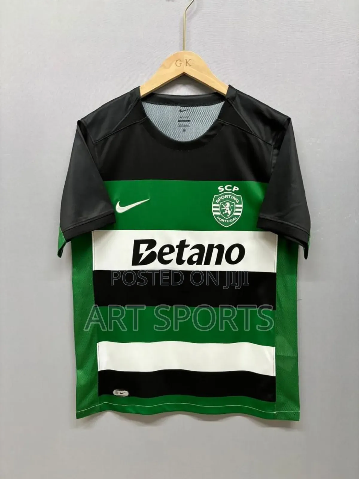 24/25 Sporting Lisbon Home Jersey
