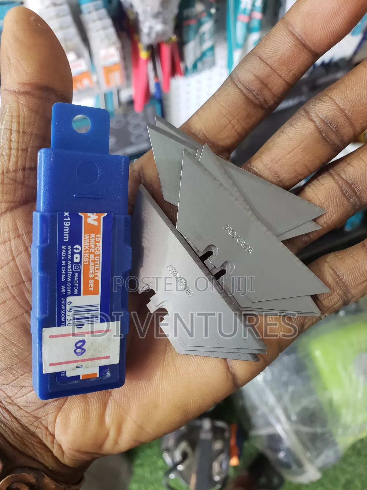 Wadfow 10 Pieces Utility Knife Blades Set
