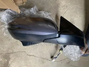 Honda Crv 2017 To 2019 Mirror With Camera And Light